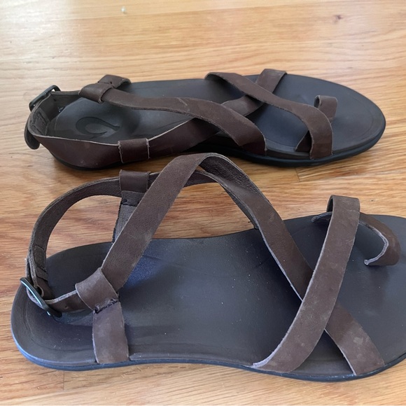 Women's OLUKAI UPENA Brown Strappy Sandals - Picture 6 of 6
